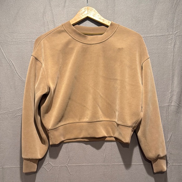 lululemon athletica Sweaters - lululemon athletica Tan Crew Neck Scuba Cropped Sweatshirt